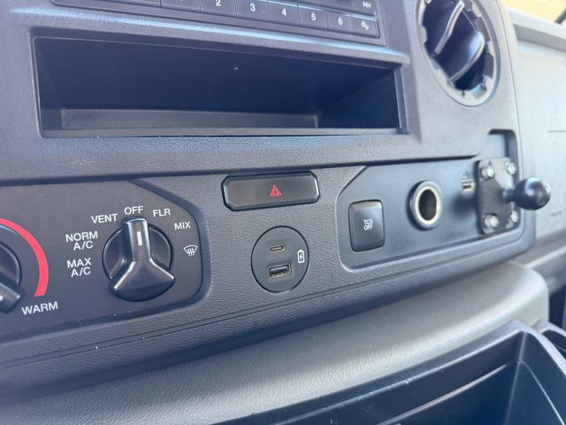 2021 Ford ECONOLINE E350 SUPER DUTY 16FT Box | Canton, Ohio | Ohio Auto Warehouse LLC 2021 Ford ECONOLINE E350 SUPER DUTY 16FT Box | Canton, Ohio | Ohio Auto Warehouse LLC