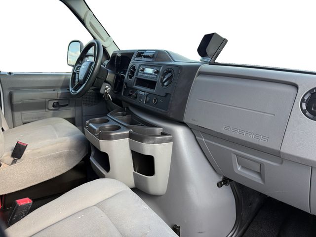 2021 Ford ECONOLINE E450 16 FT Box V8 | Canton, Ohio | Ohio Auto Warehouse LLC
