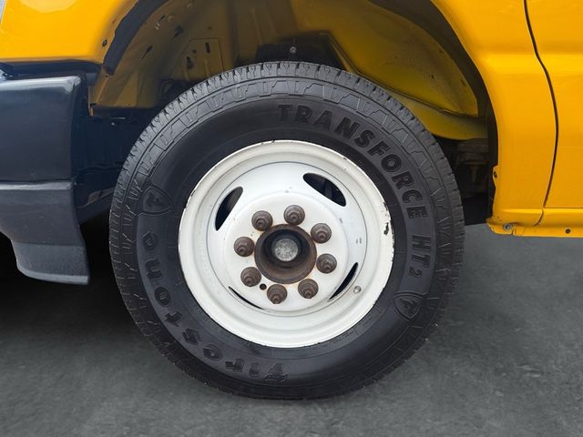 2021 Ford ECONOLINE E350 SD V8 16 FT Box WeFinance | Canton, Ohio | Ohio Auto Warehouse LLC