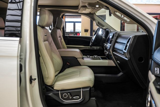 2021 Ford Expedition Platinum | Addison, TX | Mr Car Guys