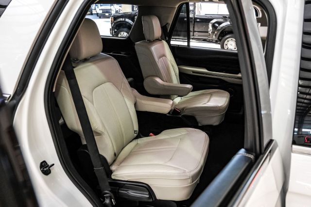 2021 Ford Expedition Platinum | Addison, TX | Mr Car Guys 2021 Ford Expedition Platinum | Addison, TX | Mr Car Guys