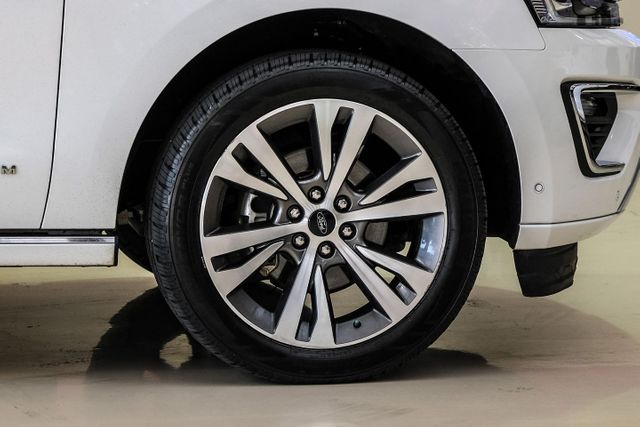 2021 Ford Expedition Platinum | Addison, TX | Mr Car Guys