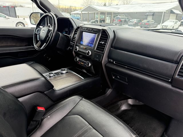 2021 Ford EXPEDITION MAX LIMITED 4x4 3rd Row Pano | Canton, Ohio | Ohio Auto Warehouse LLC 2021 Ford EXPEDITION MAX LIMITED 4x4 3rd Row Pano | Canton, Ohio | Ohio Auto Warehouse LLC