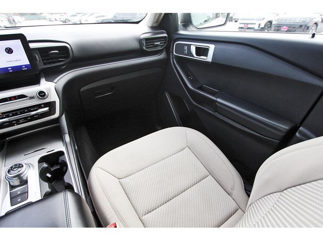 2021 Ford Explorer Base