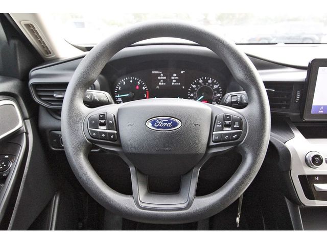 2021 Ford Explorer Base