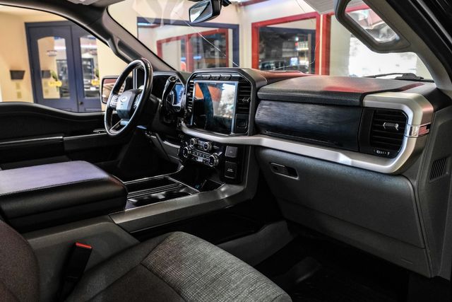 2021 Ford F-150 XLT 2021 Ford F-150 XLT