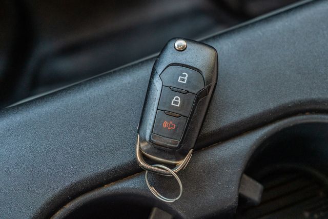 2021 Ford F-150 XL CREW CAB FX4 / 6.5' LONG BED / 4X4 / 5.0 V8 | Austin, TX | Rocky Mountain Truck Stop Austin 2021 Ford F-150 XL CREW CAB FX4 / 6.5' LONG BED / 4X4 / 5.0 V8 | Austin, TX | Rocky Mountain Truck Stop Austin