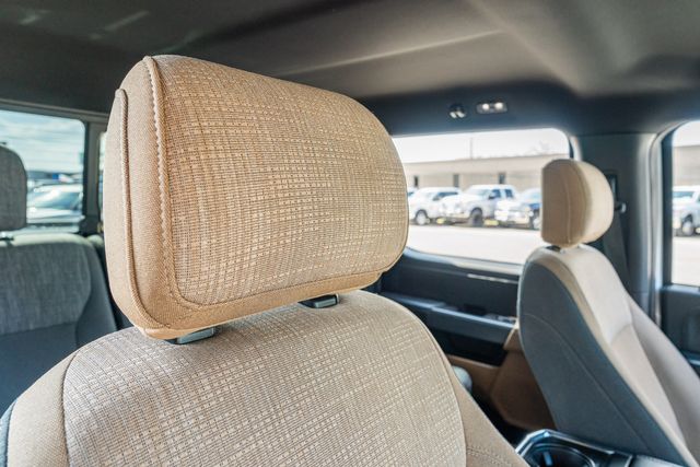 2021 Ford F-150 XLT 4X4 / CLEAN CARFAX / BIG SCREEN / LOADED | Austin, TX | Rocky Mountain Truck Stop Austin