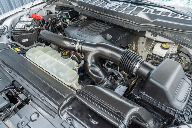 2021 Ford F-150 Limited Crew Cab 4x4 / LUXURY / LOADED / PREMIUM | Austin, TX | Rocky Mountain Truck Stop Austin