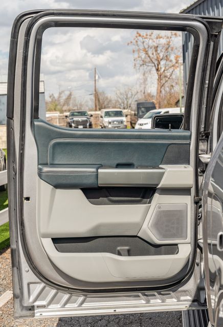 2021 Ford F-150 Limited Crew Cab 4x4 / LUXURY / LOADED / PREMIUM | Austin, TX | Rocky Mountain Truck Stop Austin