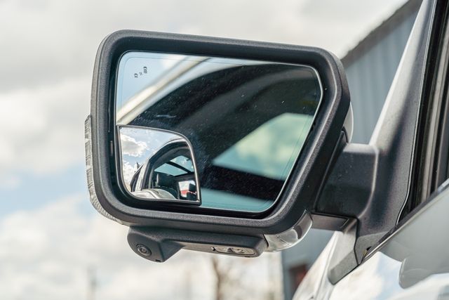 2021 Ford F-150 Limited Crew Cab 4x4 / LUXURY / LOADED / PREMIUM | Austin, TX | Rocky Mountain Truck Stop Austin