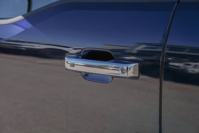 2021 Ford F-150 XLT 5.0L V8 4X4 BIG SCREEN / LOADED / CLEAN CARFAX | Austin, TX | Rocky Mountain Truck Stop Austin