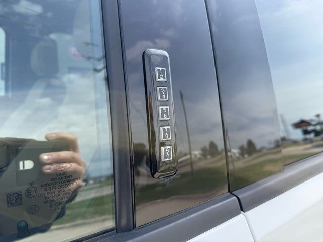 2021 Ford F-150 Lariat | Gifford, IL | Trav's Automotive 2021 Ford F-150 Lariat | Gifford, IL | Trav's Automotive