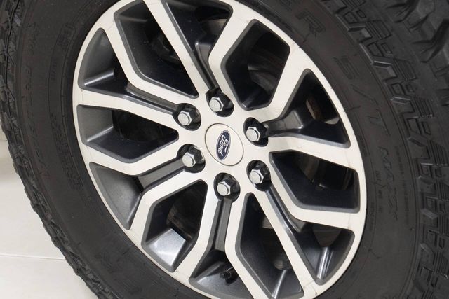 2021 Ford F-150 Lariat 4x4 4dr SuperCrew 5.5 ft. SB | Houston, TX | Houston Auto Credit 2021 Ford F-150 Lariat 4x4 4dr SuperCrew 5.5 ft. SB | Houston, TX | Houston Auto Credit