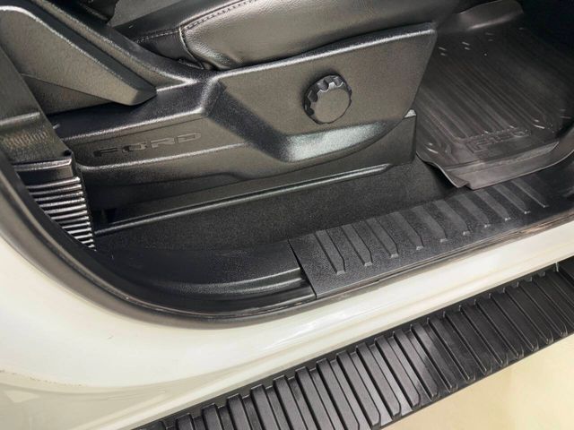 2021 Ford F-150 Lariat 4x4 4dr SuperCrew 5.5 ft. SB | Houston, TX | Houston Auto Credit 2021 Ford F-150 Lariat 4x4 4dr SuperCrew 5.5 ft. SB | Houston, TX | Houston Auto Credit