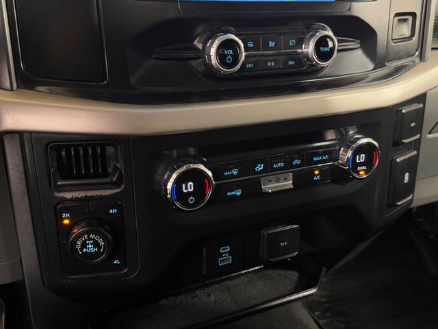 2021 Ford F-150 Lariat 4x4 4dr SuperCrew 5.5 ft. SB | Houston, TX | Houston Auto Credit 2021 Ford F-150 Lariat 4x4 4dr SuperCrew 5.5 ft. SB | Houston, TX | Houston Auto Credit