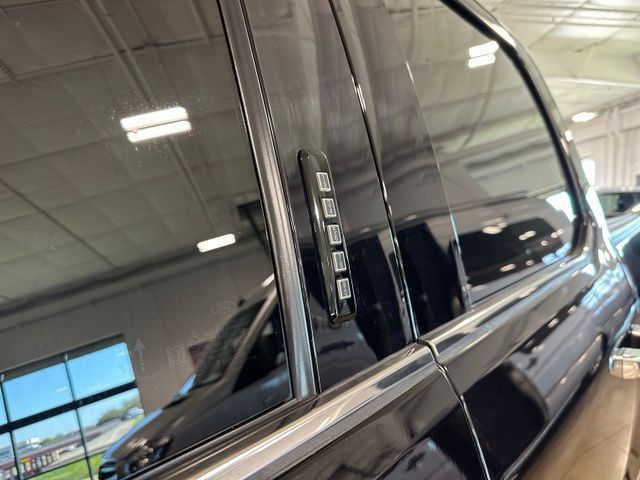 2021 Ford F-150 Lariat 4WD | Irving, Texas | Hopper Motorplex 2021 Ford F-150 Lariat 4WD | Irving, Texas | Hopper Motorplex