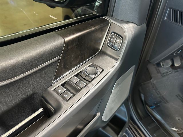 2021 Ford F-150 Lariat 4WD | Irving, Texas | Hopper Motorplex 2021 Ford F-150 Lariat 4WD | Irving, Texas | Hopper Motorplex