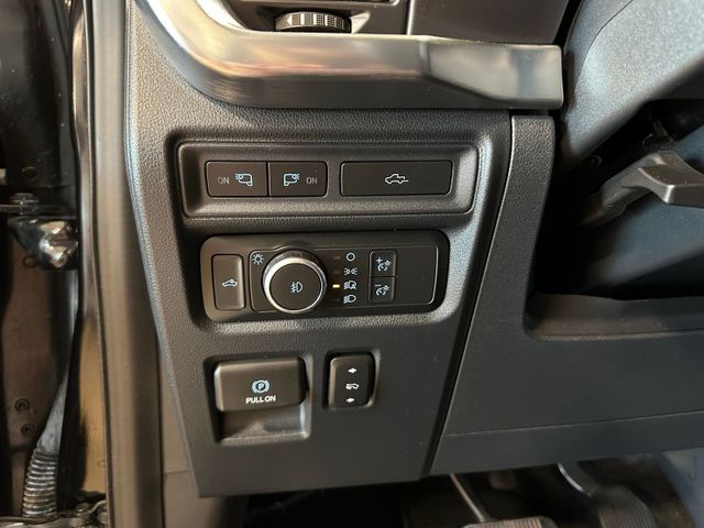 2021 Ford F-150 Lariat | Irving, Texas | Hopper Motorplex 2021 Ford F-150 Lariat | Irving, Texas | Hopper Motorplex