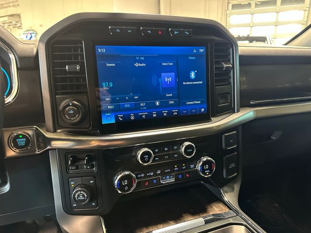 2021 Ford F-150 Lariat 4WD | Irving, Texas | Hopper Motorplex 2021 Ford F-150 Lariat 4WD | Irving, Texas | Hopper Motorplex