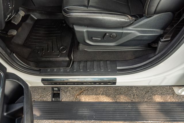 2021 Ford F-250 Super Duty Lariat BLACK PKG FX4 W/ UPGRADES / LOADED | Austin, TX | Rocky Mountain Truck Stop Austin 2021 Ford F-250 Super Duty Lariat BLACK PKG FX4 W/ UPGRADES / LOADED | Austin, TX | Rocky Mountain Truck Stop Austin