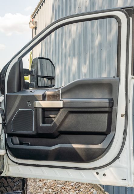 2021 Ford F-250 Super Duty Lariat BLACK PKG FX4 W/ UPGRADES / LOADED | Austin, TX | Rocky Mountain Truck Stop Austin 2021 Ford F-250 Super Duty Lariat BLACK PKG FX4 W/ UPGRADES / LOADED | Austin, TX | Rocky Mountain Truck Stop Austin