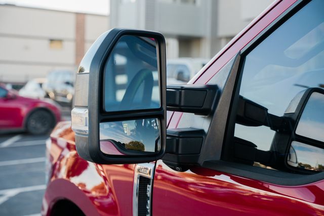 2021 Ford F-250 Super Duty XLT PREMIUM PKG FX4 / CLEAN CARFAX W/ UPGRADES | Austin, TX | Rocky Mountain Truck Stop Austin