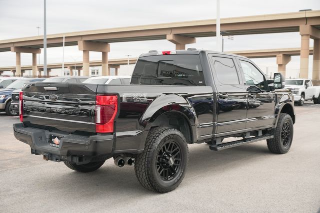 2021 Ford F-250 Super Duty Lariat FX4 W/ UPGRADES / BLACKOUT PACKAGE / LOADED | Austin, TX | Rocky Mountain Truck Stop Austin