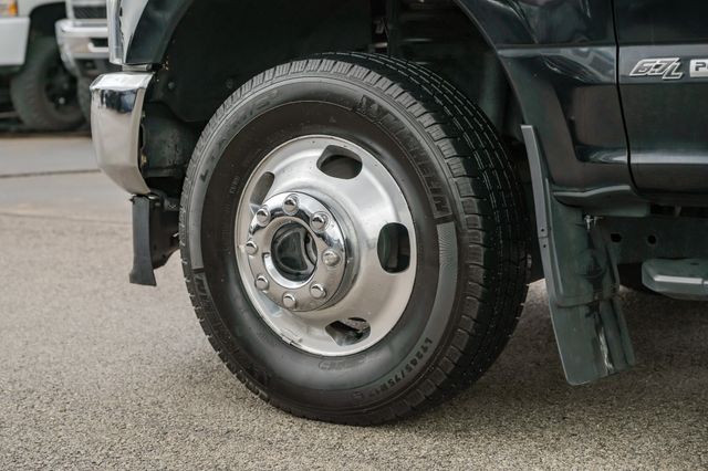 2021 Ford F-350 Super Duty XL STX 4X4 / ONE OWNER / LOADED LONG BED DUALLY | Austin, TX | Rocky Mountain Truck Stop Austin 2021 Ford F-350 Super Duty XL STX 4X4 / ONE OWNER / LOADED LONG BED DUALLY | Austin, TX | Rocky Mountain Truck Stop Austin