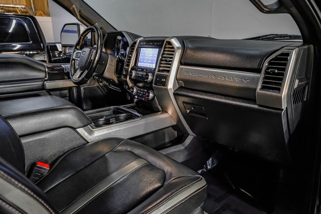 2021 Ford F-450 Super Duty Platinum FX4 Pano Roof POWER BOARDS CM HAULER BED | Dallas, TX | East Dallas Diesel