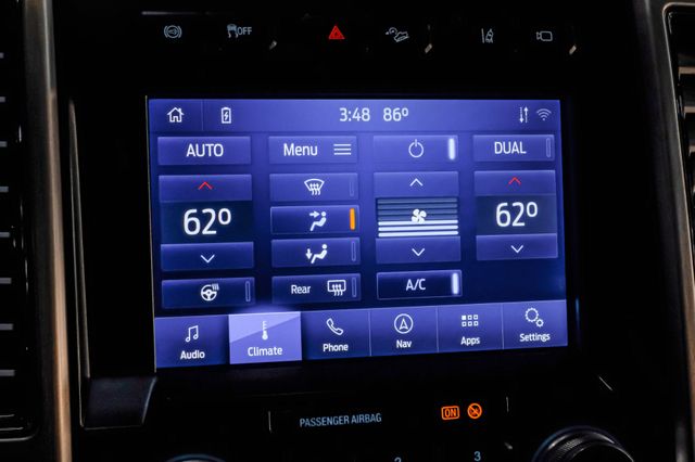 2021 Ford F-450 Super Duty Platinum FX4 Pano Roof POWER BOARDS CM HAULER BED | Dallas, TX | East Dallas Diesel