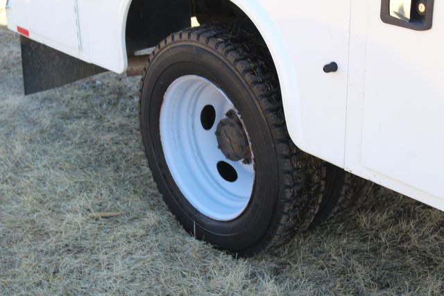 2021 Ford F-550 Super Duty XL KUV | Roscoe, IL | Autoland Outlets 2021 Ford F-550 Super Duty XL KUV | Roscoe, IL | Autoland Outlets