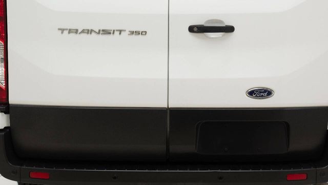 2021 Ford Transit 350 XLT 3dr LWB Medium Roof Passenger Van | Houston, TX | Houston Auto Credit