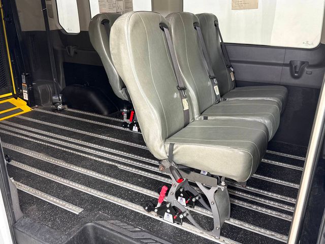 2021 Ford Transit 350 XLT 3dr LWB Medium Roof Passenger Van | Houston, TX | Houston Auto Credit