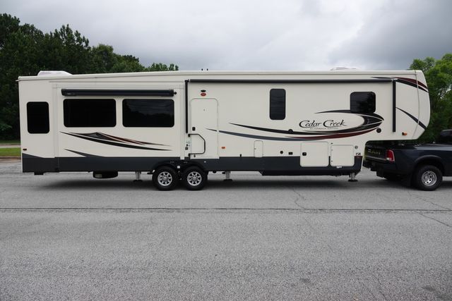 2021 Forest River CEDAR CREEK 37MBH | Loganville, Georgia | Executive Auto 2021 Forest River CEDAR CREEK 37MBH | Loganville, Georgia | Executive Auto