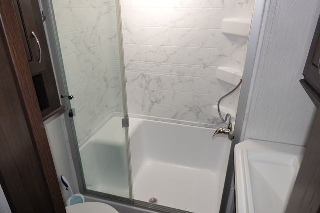 2021 Forest River CEDAR CREEK 37MBH | Loganville, Georgia | Executive Auto 2021 Forest River CEDAR CREEK 37MBH | Loganville, Georgia | Executive Auto