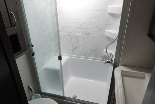 2021 Forest River CEDAR CREEK 37MBH | Loganville, Georgia | Executive Auto 2021 Forest River CEDAR CREEK 37MBH | Loganville, Georgia | Executive Auto