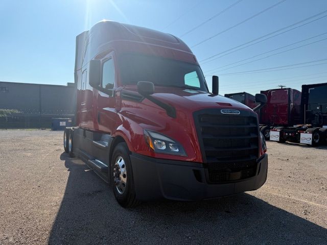 2021 Freightliner CASCADIA 126 | Dallas, TX | Infinity Trucks 2021 Freightliner CASCADIA 126 | Dallas, TX | Infinity Trucks