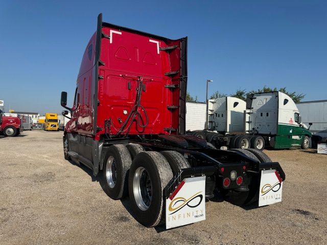 2021 Freightliner CASCADIA 126 | Dallas, TX | Infinity Trucks 2021 Freightliner CASCADIA 126 | Dallas, TX | Infinity Trucks