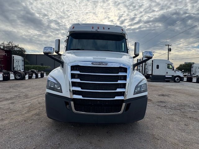 2021 Freightliner CASCADIA 126 | Dallas, TX | Infinity Trucks 2021 Freightliner CASCADIA 126 | Dallas, TX | Infinity Trucks