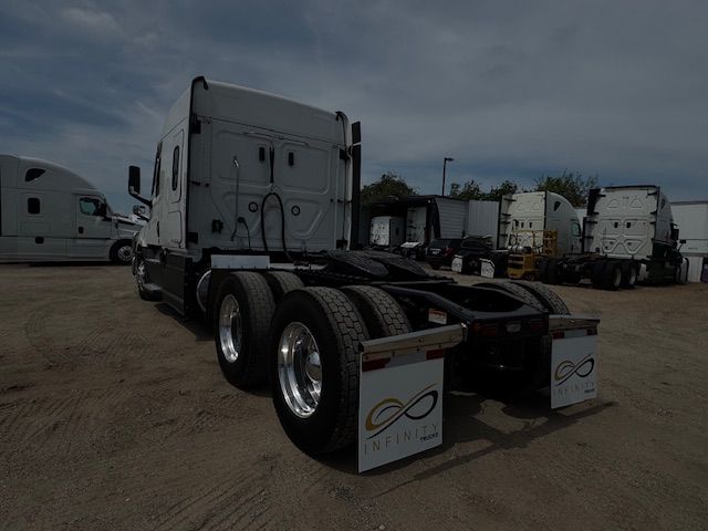 2021 Freightliner CASCADIA  126  | Dallas, TX | Infinity Trucks
