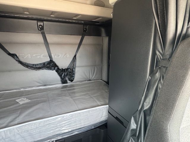 2021 Freightliner CASCADIA 126 | Dallas, TX | Infinity Trucks 2021 Freightliner CASCADIA 126 | Dallas, TX | Infinity Trucks