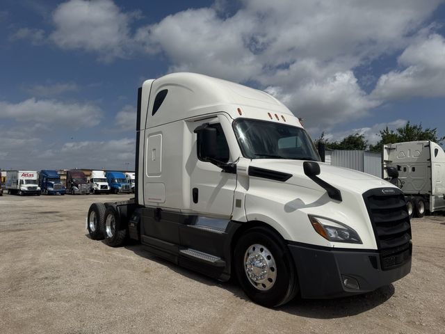 2021 Freightliner CASCADIA 126  | Dallas, TX | Infinity Trucks in Dallas, TX 75247