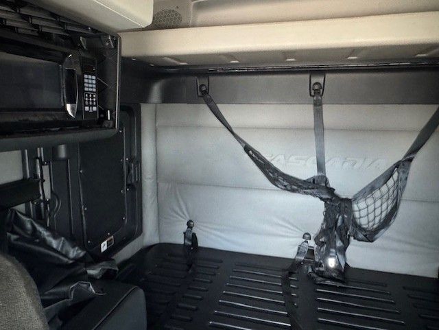 2021 Freightliner CASCADIA  | Dallas, TX | Infinity Trucks