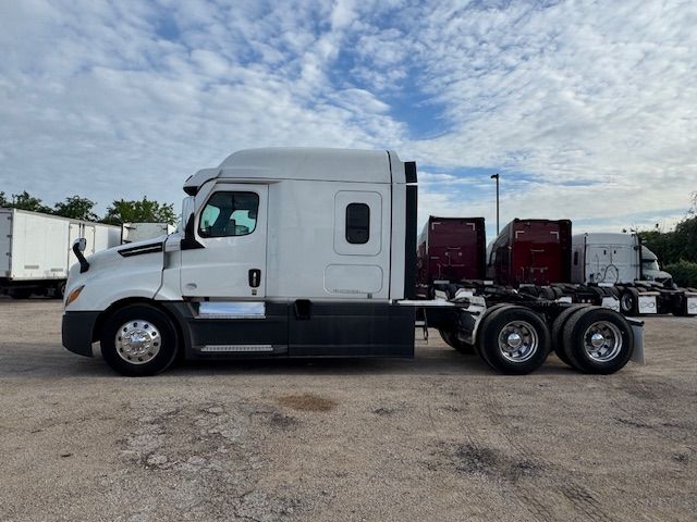 2021 Freightliner CASCADIA  | Dallas, TX | Infinity Trucks