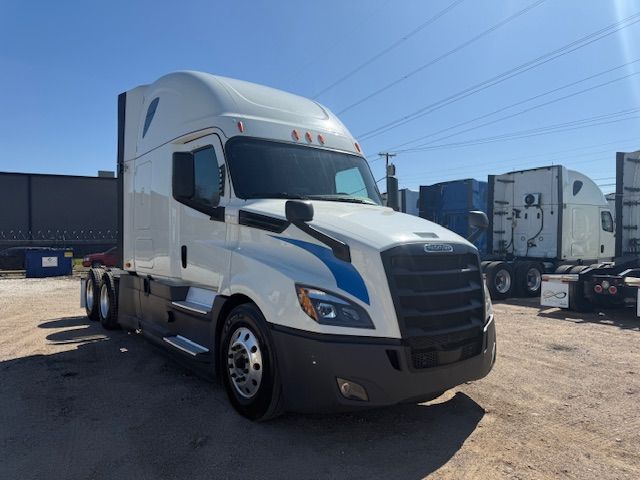 2021 Freightliner WALMART CASCADIA 126 -APU | Dallas, TX | Infinity Trucks 2021 Freightliner WALMART CASCADIA 126 -APU | Dallas, TX | Infinity Trucks