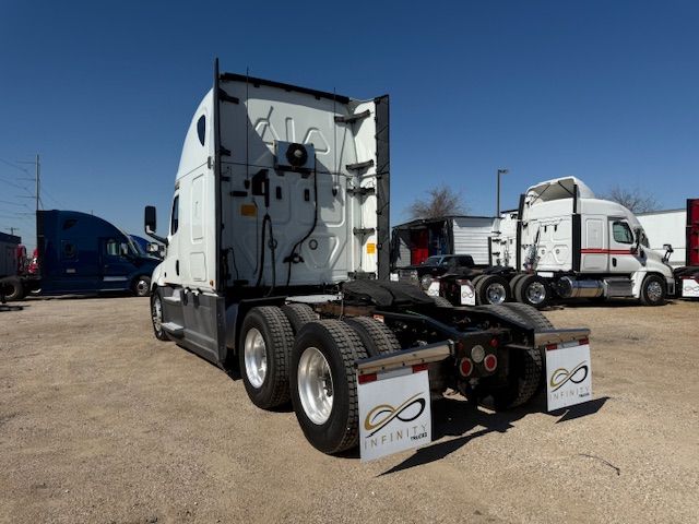 2021 Freightliner WALMART CASCADIA 126-APU | Dallas, TX | Infinity Trucks 2021 Freightliner WALMART CASCADIA 126-APU | Dallas, TX | Infinity Trucks