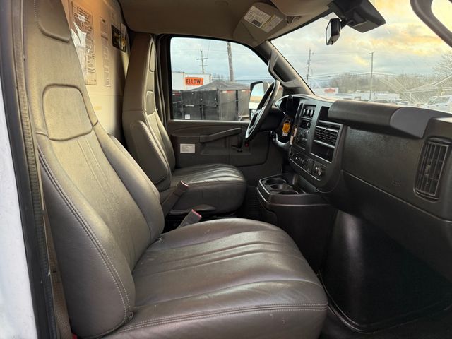 2021 GMC SAVANA G3500 16FT Box Tuck V8 | Canton, Ohio | Ohio Auto Warehouse LLC 2021 GMC SAVANA G3500 16FT Box Tuck V8 | Canton, Ohio | Ohio Auto Warehouse LLC