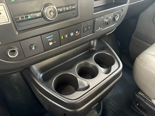 2021 GMC SAVANA G3500 16FT Box Tuck V8 | Canton, Ohio | Ohio Auto Warehouse LLC 2021 GMC SAVANA G3500 16FT Box Tuck V8 | Canton, Ohio | Ohio Auto Warehouse LLC