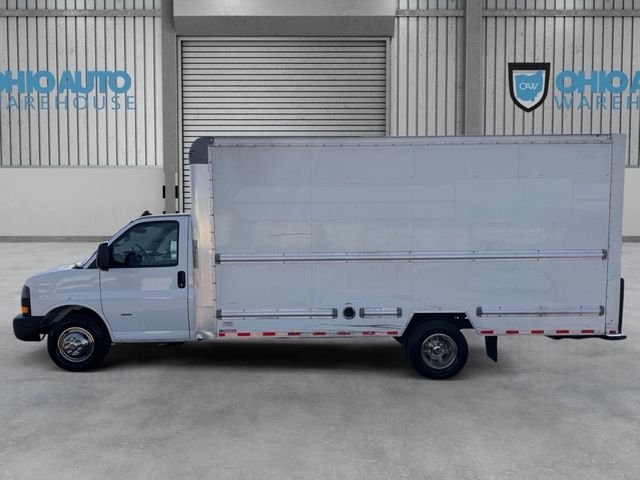2021 GMC SAVANA G3500 16FT Box V8 | Canton, Ohio | Ohio Auto Warehouse LLC 2021 GMC SAVANA G3500 16FT Box V8 | Canton, Ohio | Ohio Auto Warehouse LLC